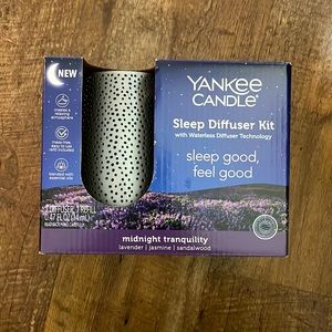 Never Used Yankee a candle Sleep Diffuser Kit